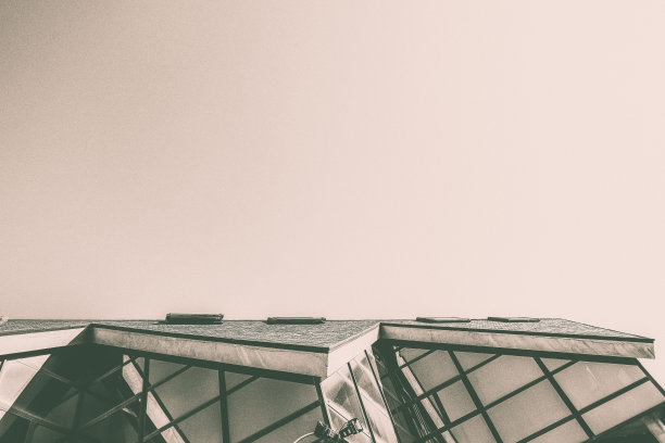 极简建筑特色建筑玻璃窗屋顶空间天空照片图片下载