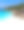 塞舌尔普拉林岛的安斯拉齐奥海滩上，一个年轻人在白色的海滩上，大海是蓝绿色的图片下载