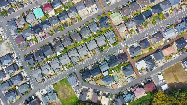 现代住宅区鸟瞰图。图片下载