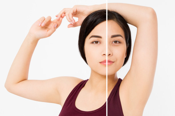 亚洲女性面孔前后特写。整容前后对比。皮肤护理皱纹脸，黑眼圈。前后抗衰老整容治疗。面部护肤美容轮廓图片下载