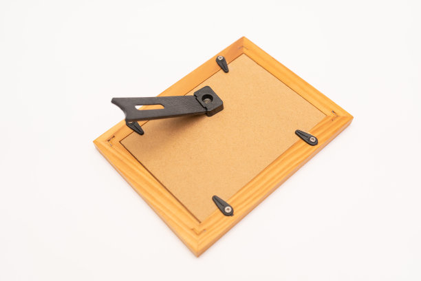 照片框架孤立在白色背景的背影。图片下载