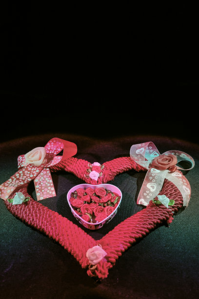 复制一份甜蜜的手艺空间，为情人节做装饰图片下载