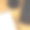 远程工作笔记本电脑笔记本铅笔文件杯子茶木制工作台生活方式图片下载