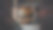女性电子游戏设计师在她的个人电脑上设计了一个新的3D关卡。专注的女人创造元宇宙和设计视频游戏。深夜从公寓窗户被射杀。图片下载