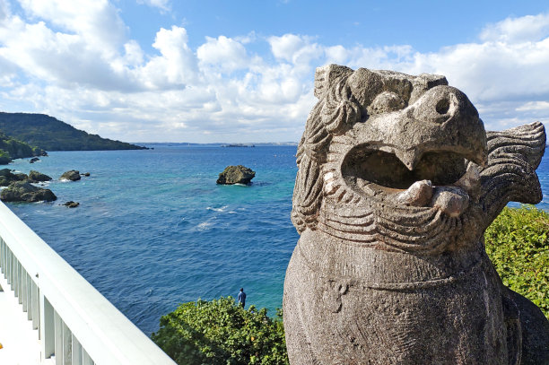 冲绳海与志久蓝天池江大桥图片下载