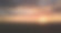 明亮多彩的日落天空与夕阳和充满活力的云在黑暗的景观图片下载