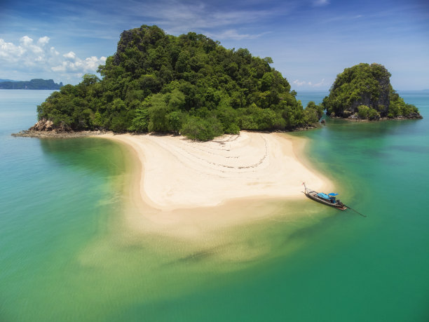 Koh Hong的空中景观视图，位于泰国普吉岛、甲米岛和攀牙岛之间的安达曼海。图片下载