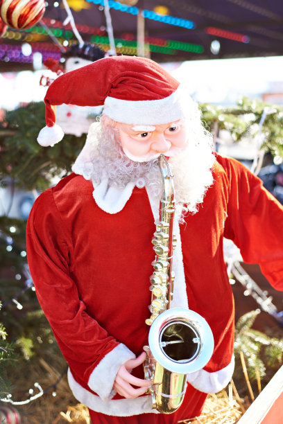 圣诞老人吹萨克斯管图片下载