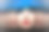 用蓝色塑料罩遮住眼睛的女性特写工作室肖像图片下载