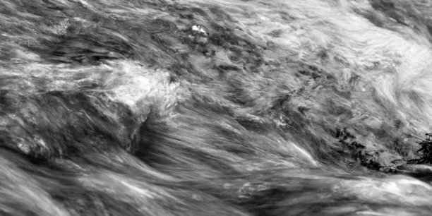 浑水黑白如全景。图片下载