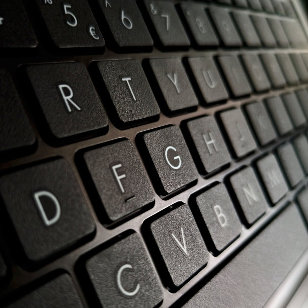 黑色电脑键盘图片下载