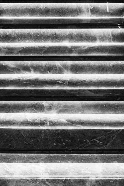 大理石台阶和屋内的灯光效果图片下载