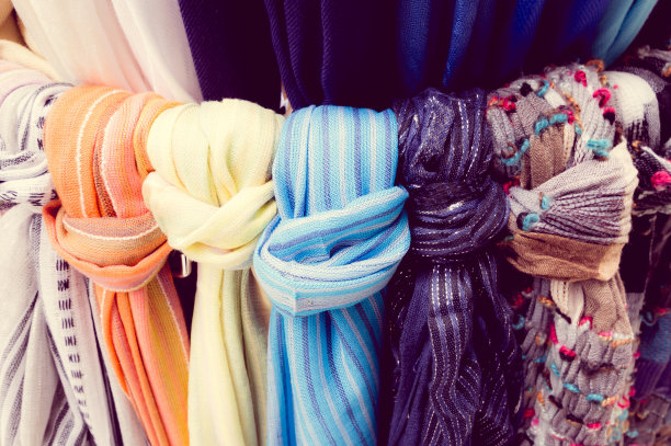 挂在商店里的睡衣特写镜头图片下载