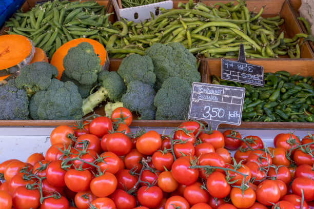 西红柿，花椰菜和豆类图片下载
