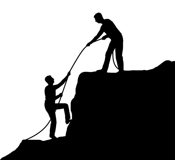 剪影攀登者帮助爬上另一个攀登者的顶部，扔给他一根绳子。业务团队理念。图片下载