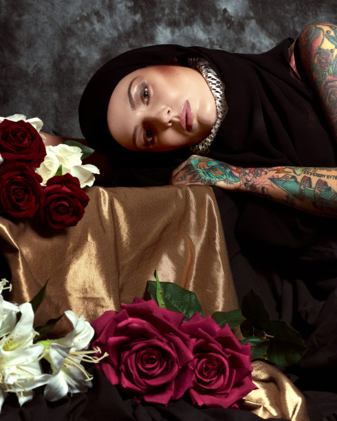 当代修女的狂喜图片下载