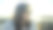 这张照片是在海边日落时戴着墨镜的白人女性的侧面特写图片下载