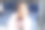 西班牙小女孩坐火车度假图片下载