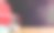 老师桌子上有圣诞球和黑板图片下载