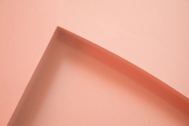 抽象的建筑背景，粉红色的内部碎片。小角落图片下载