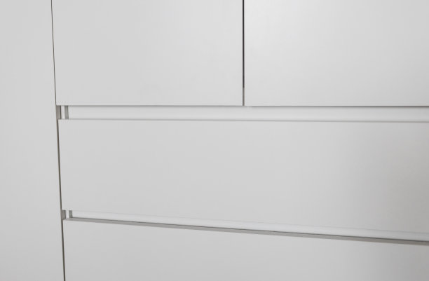 白色木柜图片下载