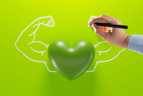 心脏的背景是用手画的肌肉。图片下载