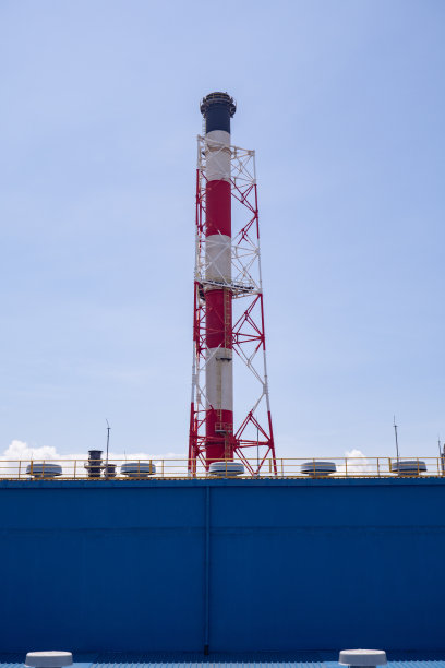 联合循环发电厂工程烟囱及烟囱景观照片。图片下载