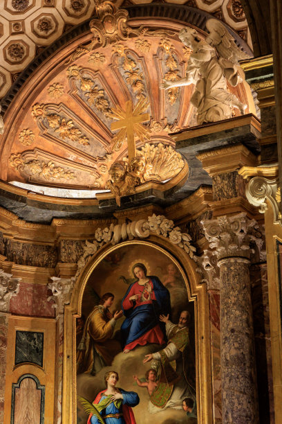 都灵的意大利巴洛克式教堂内部图片下载