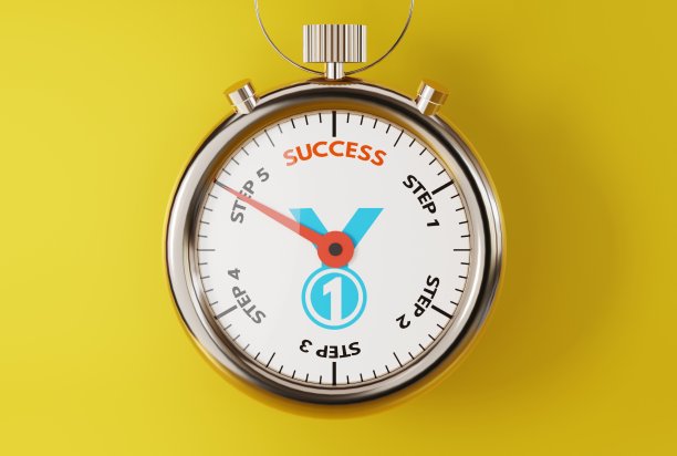 秒表带着时间的结束带着成功的铭文。图片下载