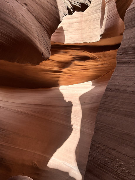 低羚羊峡谷图片下载