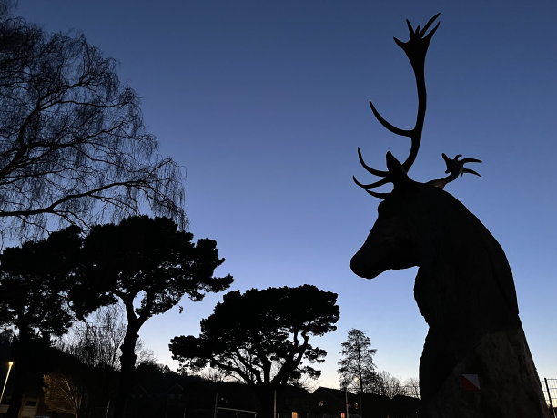 雄鹿剪影图片下载
