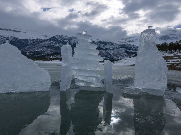 描述劳动、劳动、时间的框架和情感图片下载