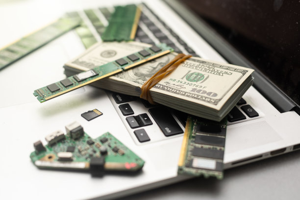 主板硬件电路计算机电子，电子垃圾。图片下载