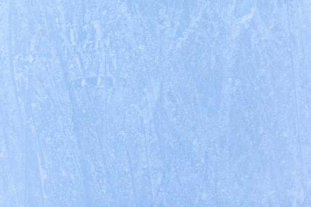 室外比赛结束后，清空有冰场痕迹的冰场。图片下载