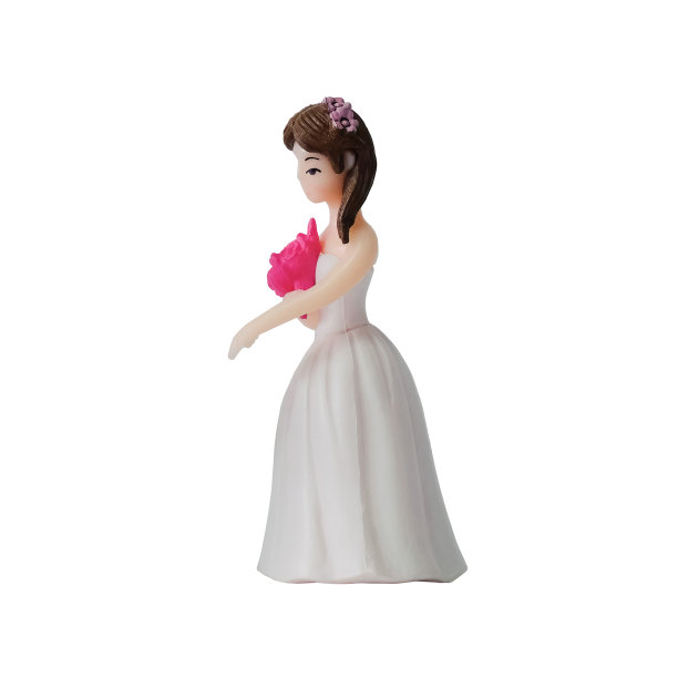 婚礼玩偶孤立的白色背景。新娘身穿白色婚纱，手捧粉色花束，双手张开。图片下载