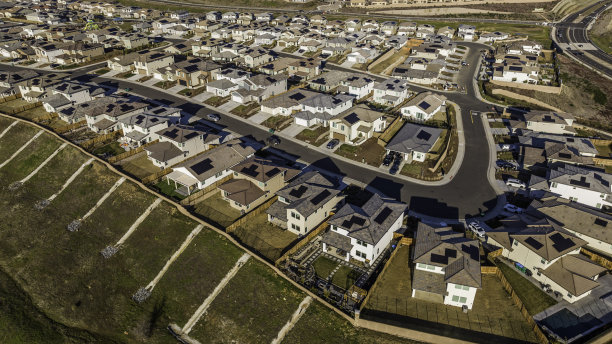 鸟瞰加州屋顶太阳能图片下载