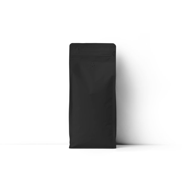 黑色扣板包装样机的咖啡，茶，拉链包装与排气阀，为设计，模式，在咖啡店的广告。图片下载