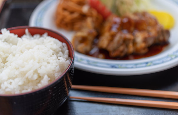 照烧鸡看起来很好吃图片下载