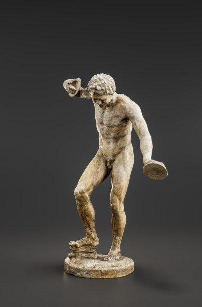 古代跳舞的羊人雕塑。石膏模型。从侧面看，3d渲染图片下载