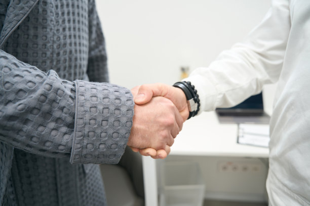 在医院成功会诊医生和病人图片下载