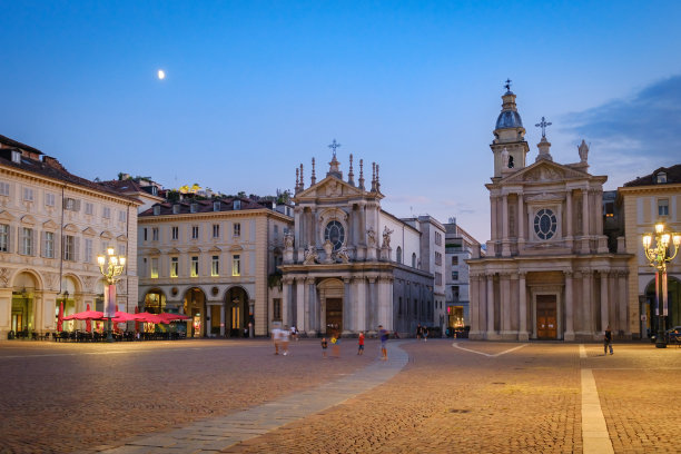 都灵圣卡洛广场图片下载