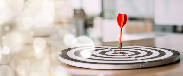 靶心是企业的目标，创业的理念是更好地开展新业务，目标营销和企业成功。图片下载