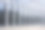美丽的自行车站在现代建筑附近图片下载