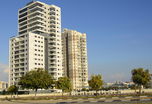 住宅区现代高层公寓楼图片下载