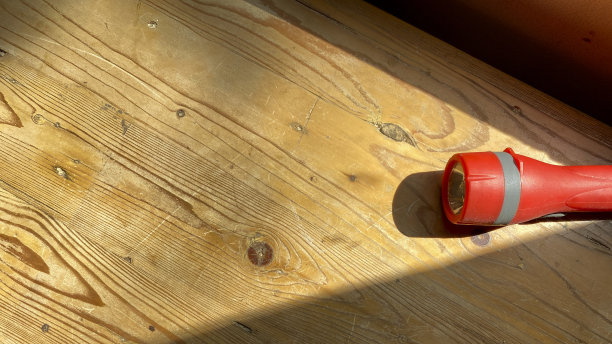 红色闪光灯图片下载