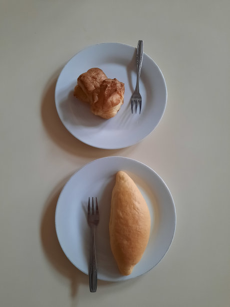 早餐配面包图片下载