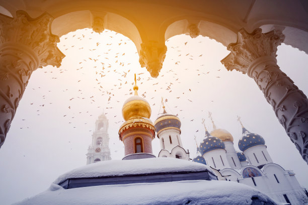 三一Sergius Lavra建筑，Sergiyev Posad，莫斯科地区，俄罗斯。受欢迎的具有里程碑意义的。图片下载