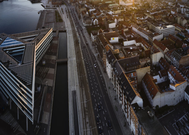 海滨现代建筑图片下载