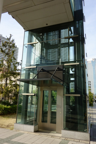 电梯大厦具有现代时尚的城市设计图片下载