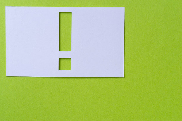 绿色背景感叹号图片下载